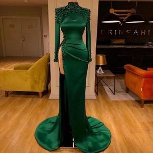 BLACK Arabic Evening Dresses Long Sleeves W/ High Slit